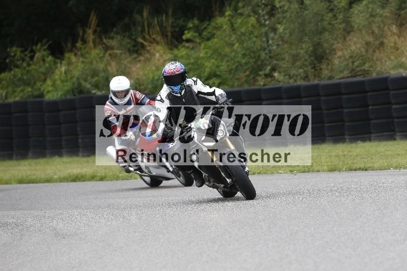 /24 08.06.2025 TZ Motorsport ADR/Gruppe gruen/64-1